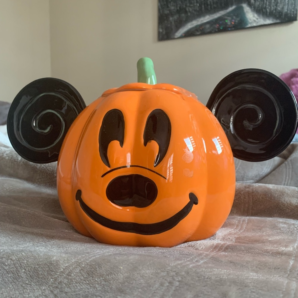 Mickey Mouse pumpkin cookie jar